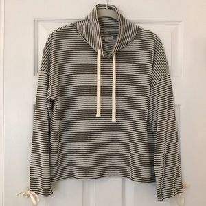 Madewell FunnelNeck Tie-Sleeve Sweatshirt